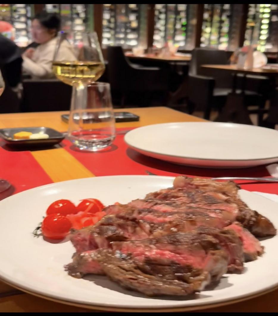 地中海荣耀号牛排