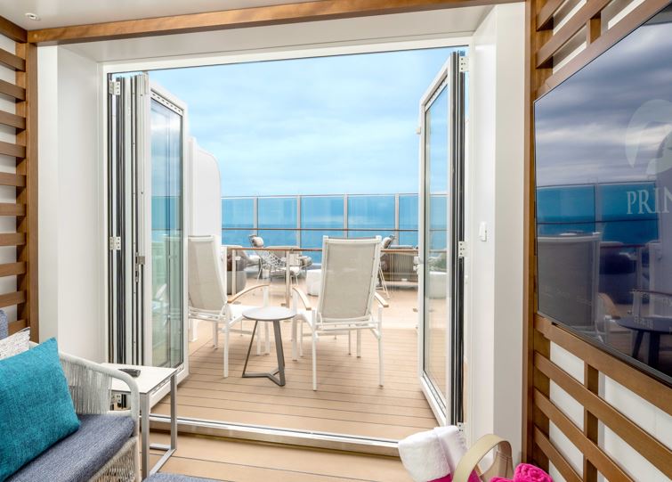 小屋甲板迷你套房图片