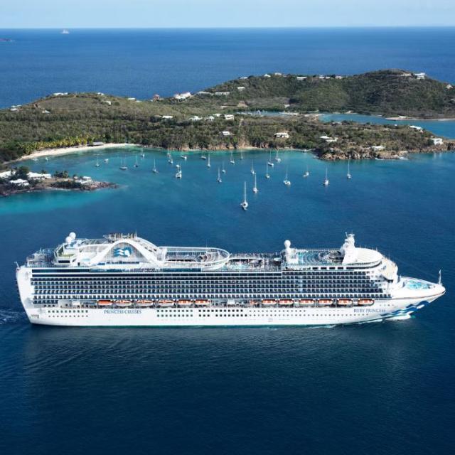 红宝石公主号邮轮