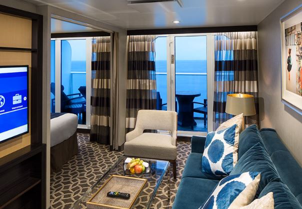 海洋量子号邮轮高 级豪华套房图片
