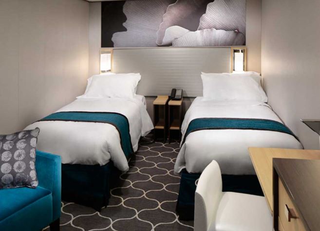 海洋探险者号邮轮皇家大道景观联通房图片