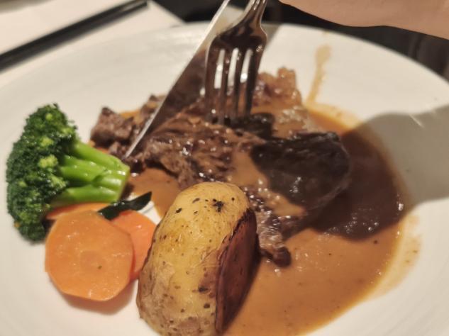 海洋光谱号牛排