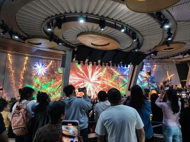 海洋光谱号欢送派对2