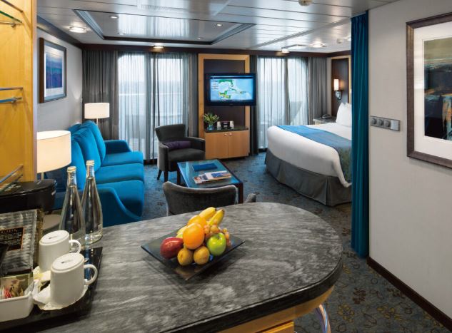 海洋绿洲号邮轮豪华套房图片
