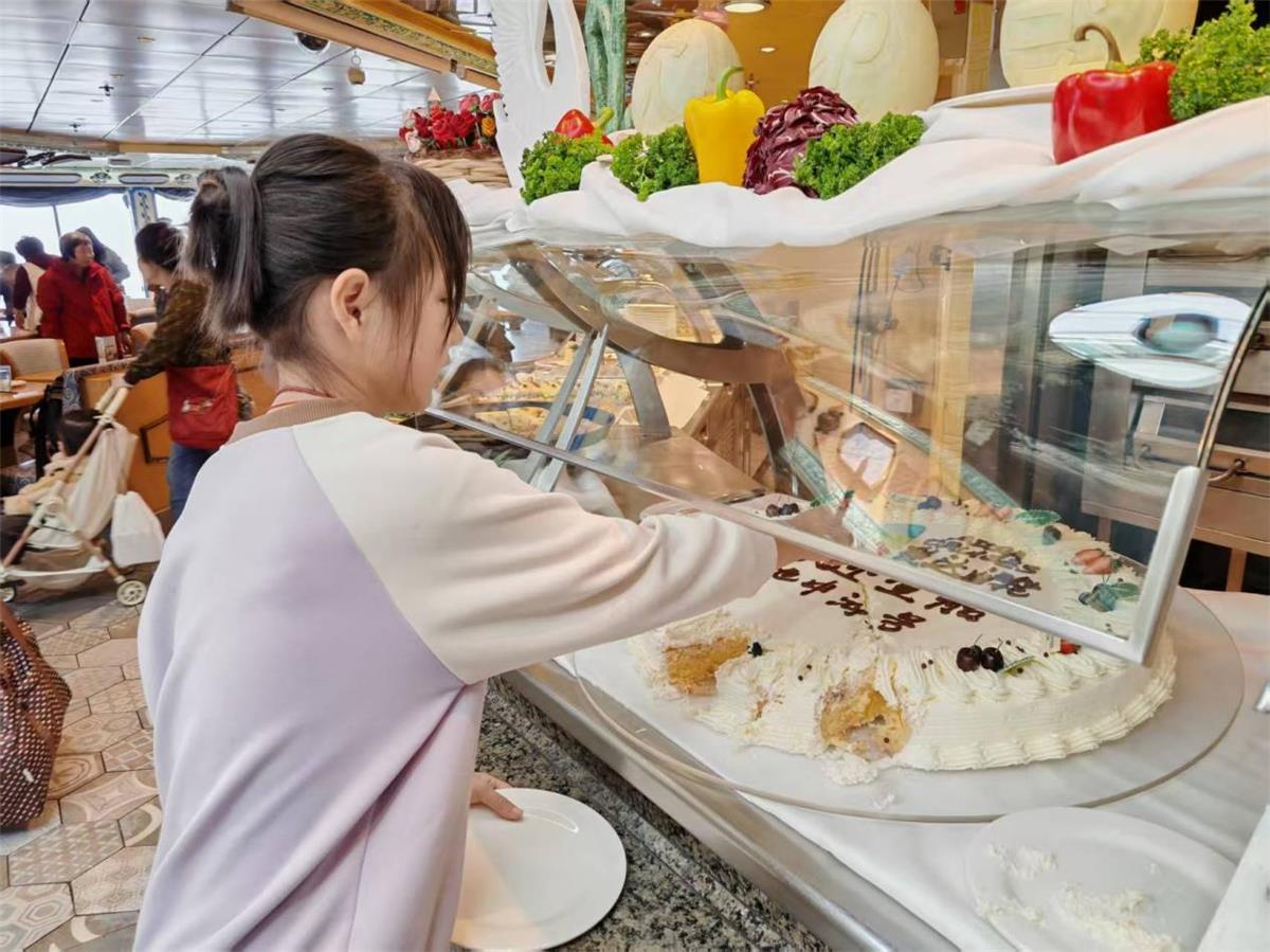 爱达地中海号登船蛋糕1