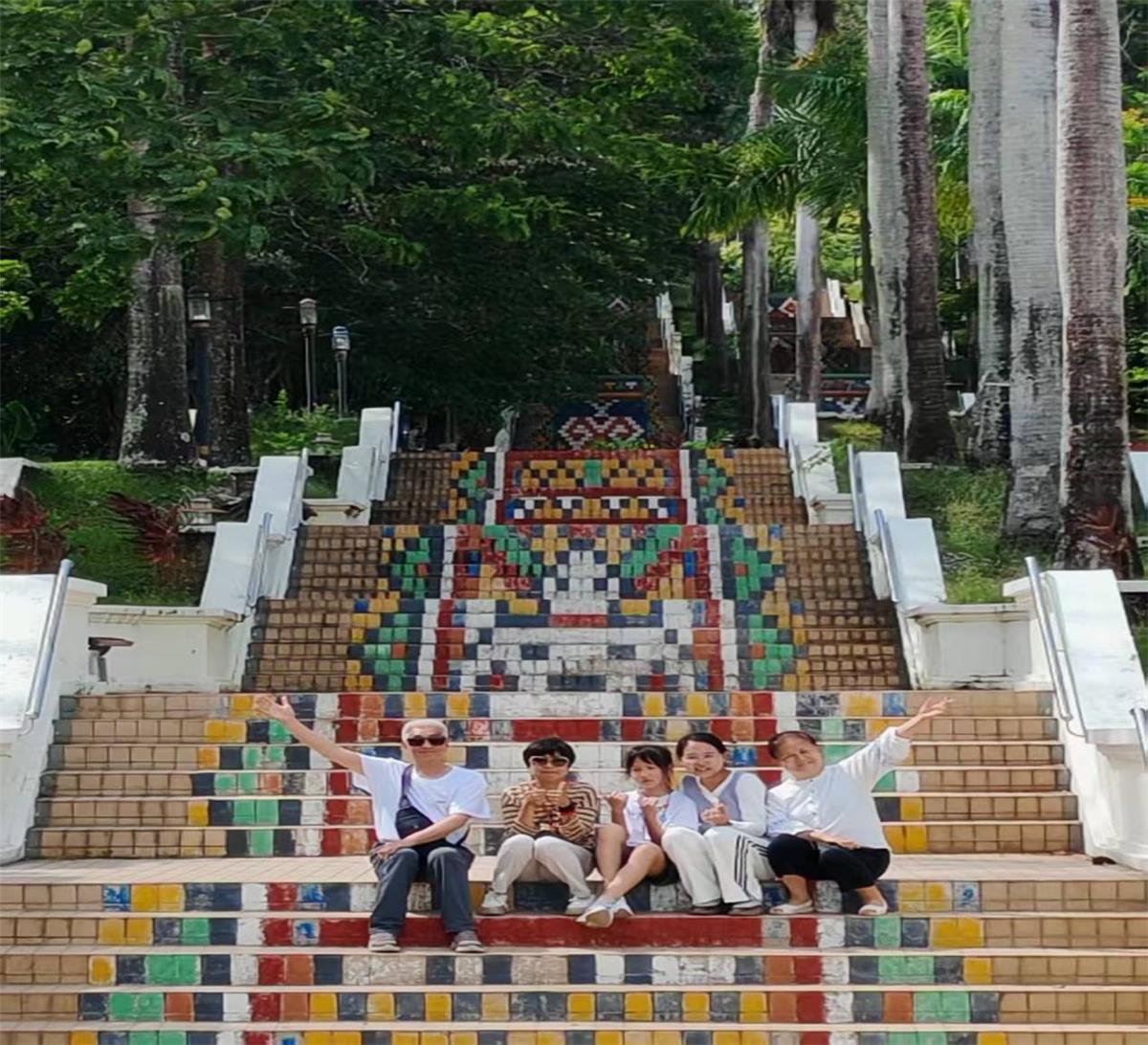 爱达地中海号游客照11