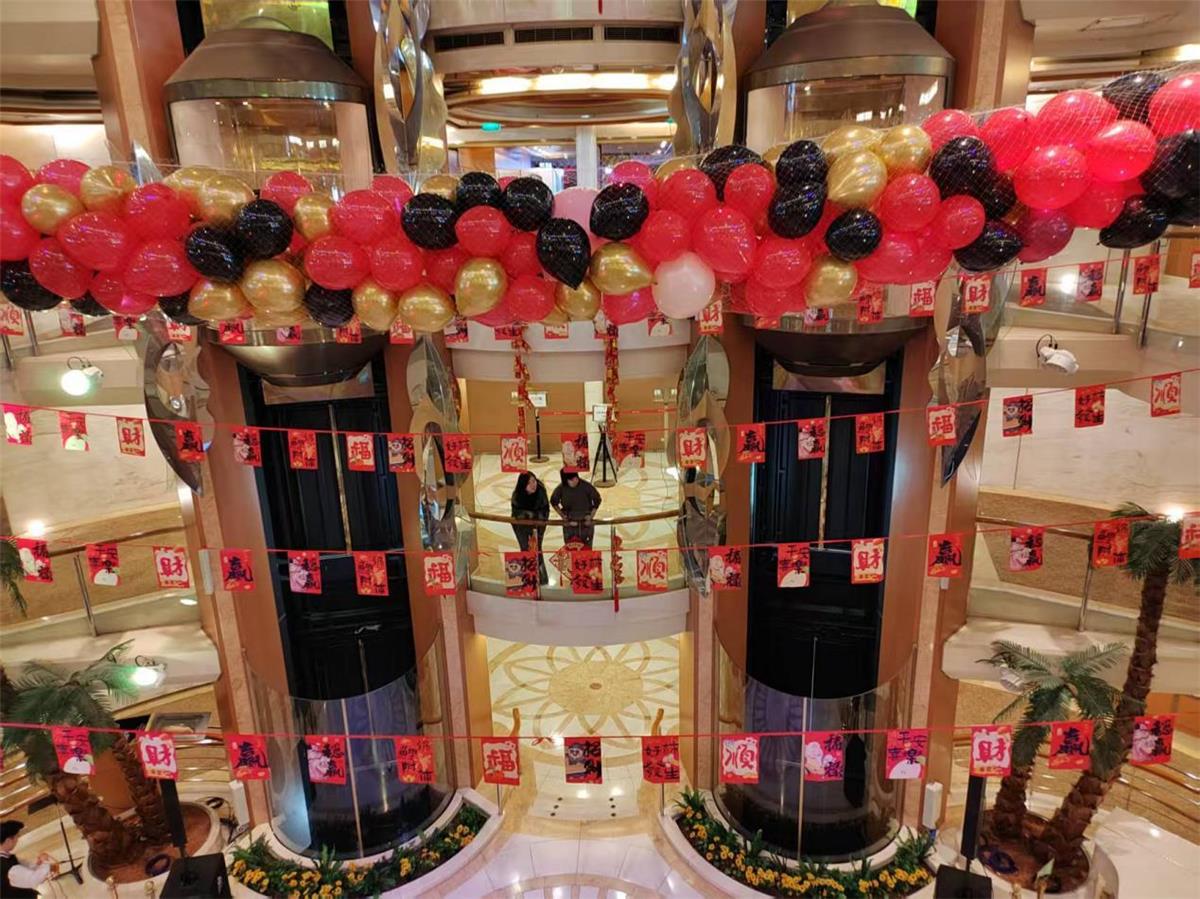 梦想号新年装饰