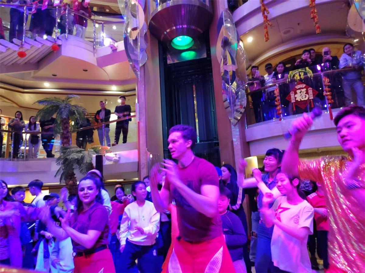 梦想号欢送派对