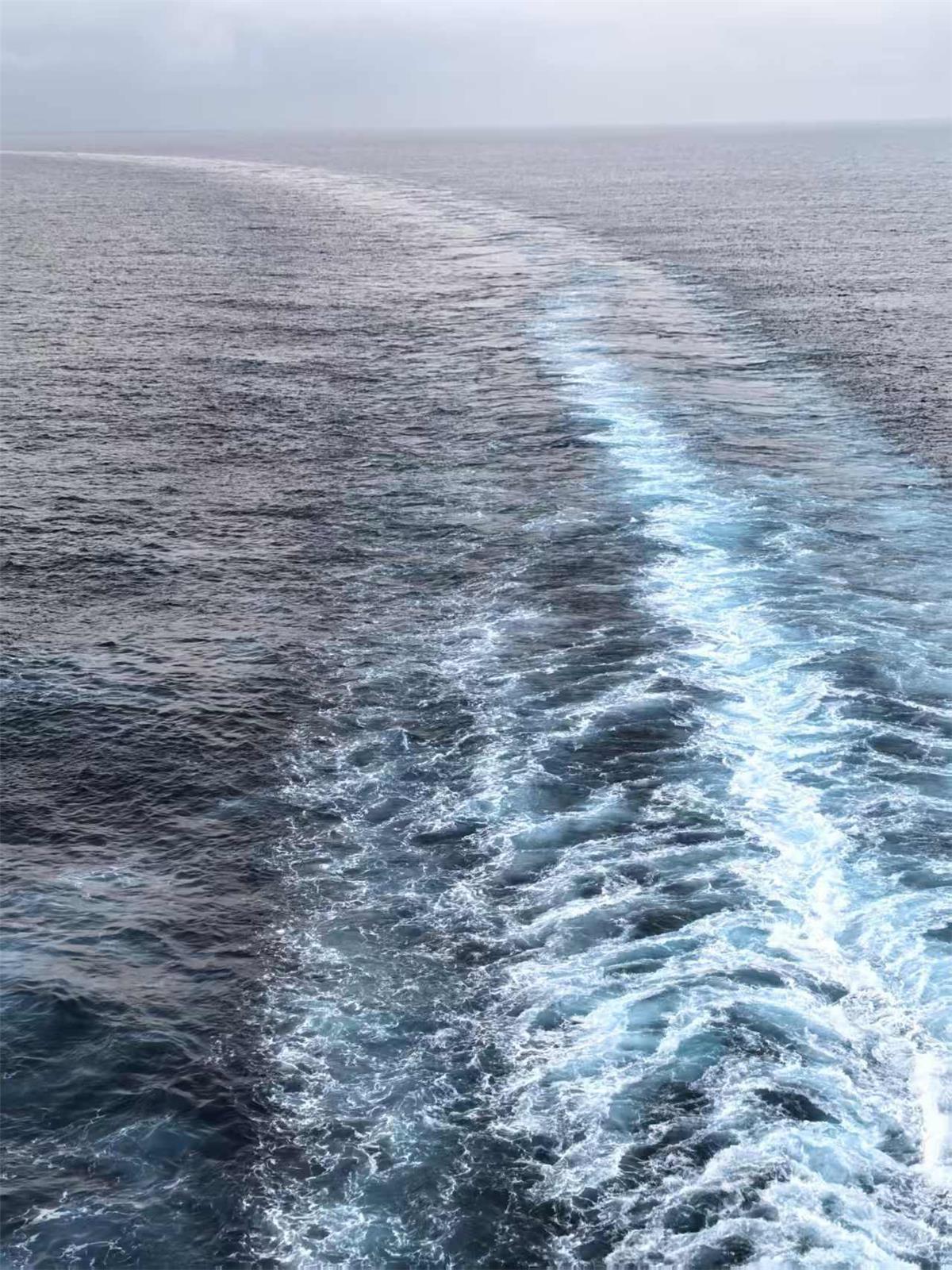 爱达地中海拖尾1