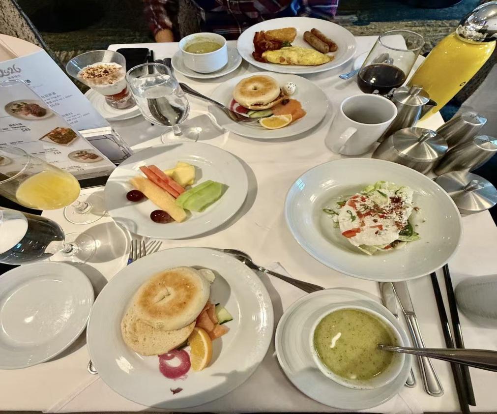 海洋光谱号早餐