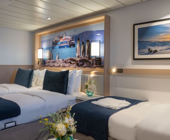 海洋胜利号邮轮三人舷窗房Triple Stateroom图片