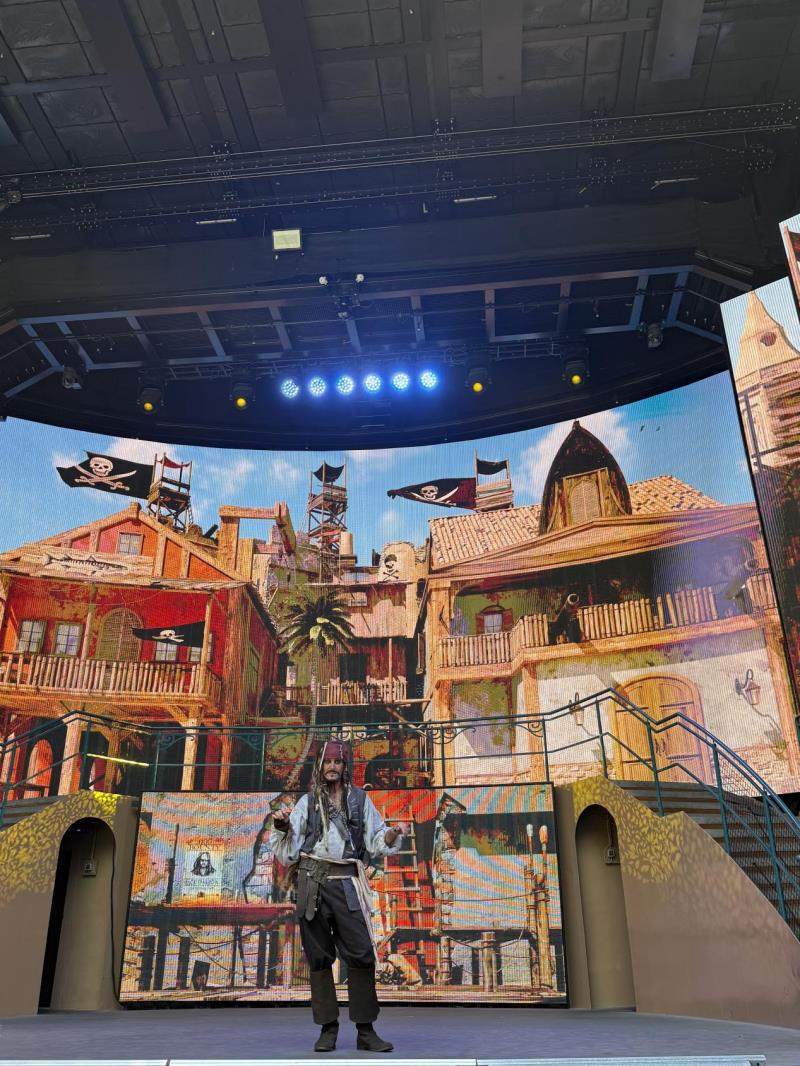 迪士尼探险号海盗主题