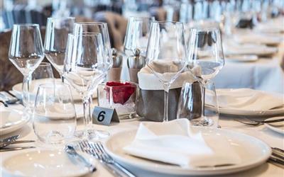 名仕号邮轮主餐厅