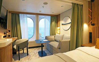 天鹅织女星号双人海景舱图片